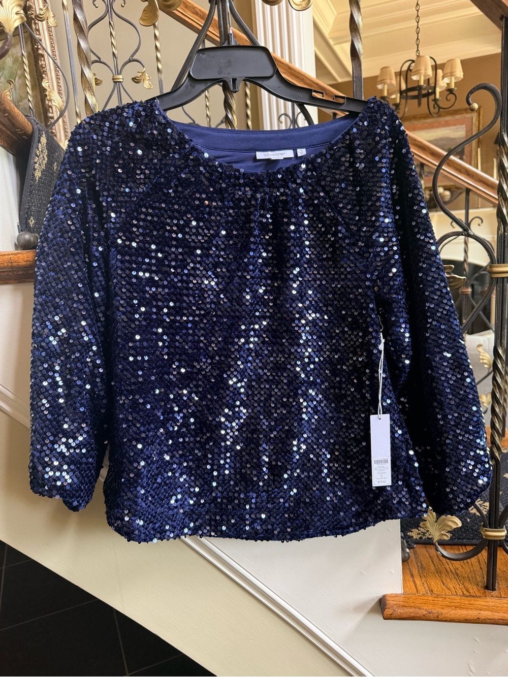 Chico’s NWT Midnight Velvt SQN Blouson SLV Top. Size O Ling Sleeve Sequins.